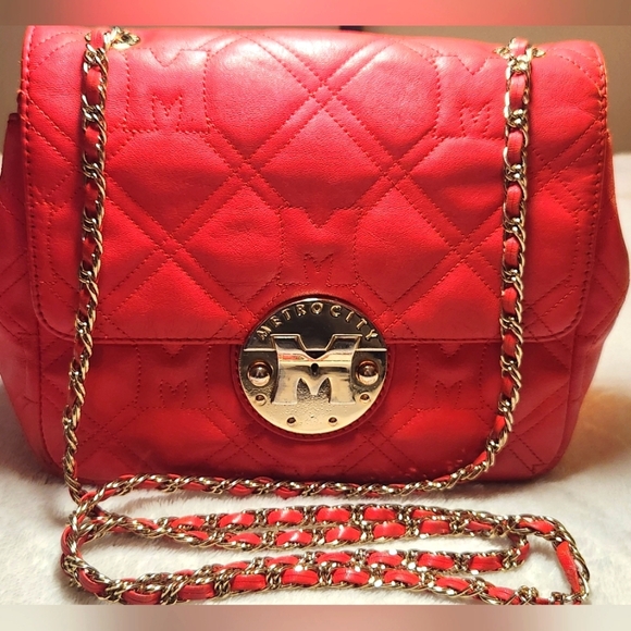 Metrocity Handbags - Metrocity Quilted Red Leather Purse Korean Luxury EUC